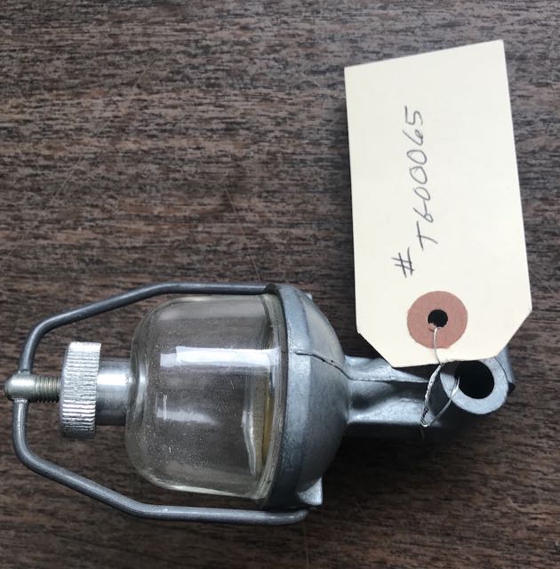#TFS00065
Sediment Bowl, Original Ford #311272, #NCA9155D
Fits: Ford 600, 700, 800, 900, 601, 701, 801, 901, 2000
NOS
$80